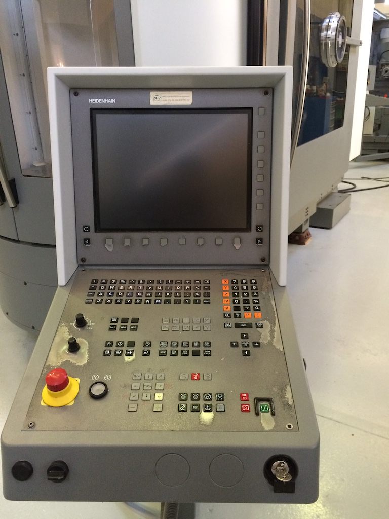 DECKEL MAHO DMC 60U  2000
